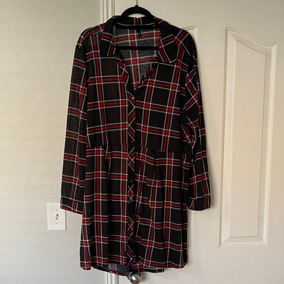 Derek Heart Dresses & Skirts - Derek Heart Black and Red Plaid Shirt Dress